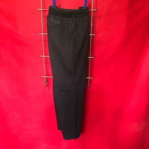 Men’s Russell sports pants. A498. MED. BLACK
